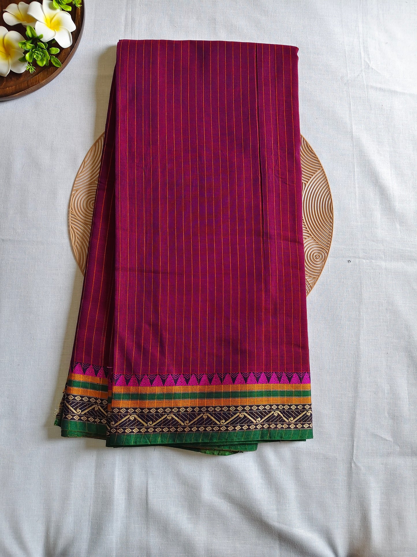 Narayanpet Saree with Vertical Stripes