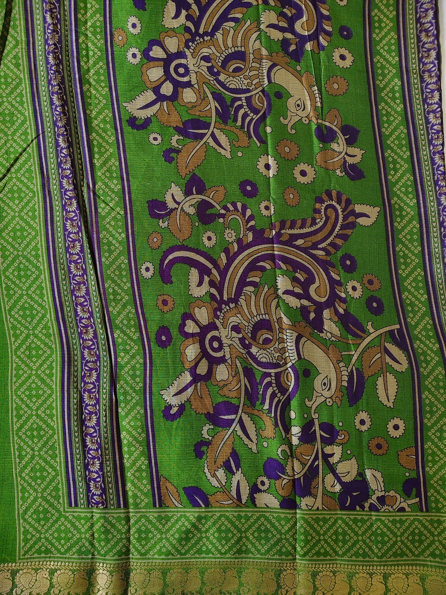 Dola Silk - Flower Print