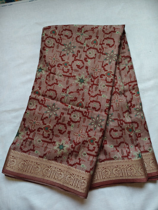 Geometric Print Soft Cotton Blend Saree