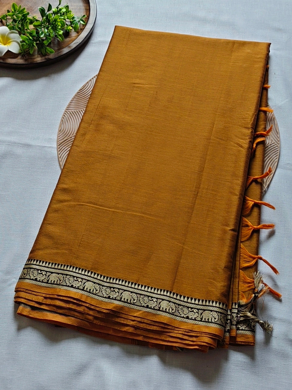 Plain Narayanpet Cotton Saree -Elephant Border