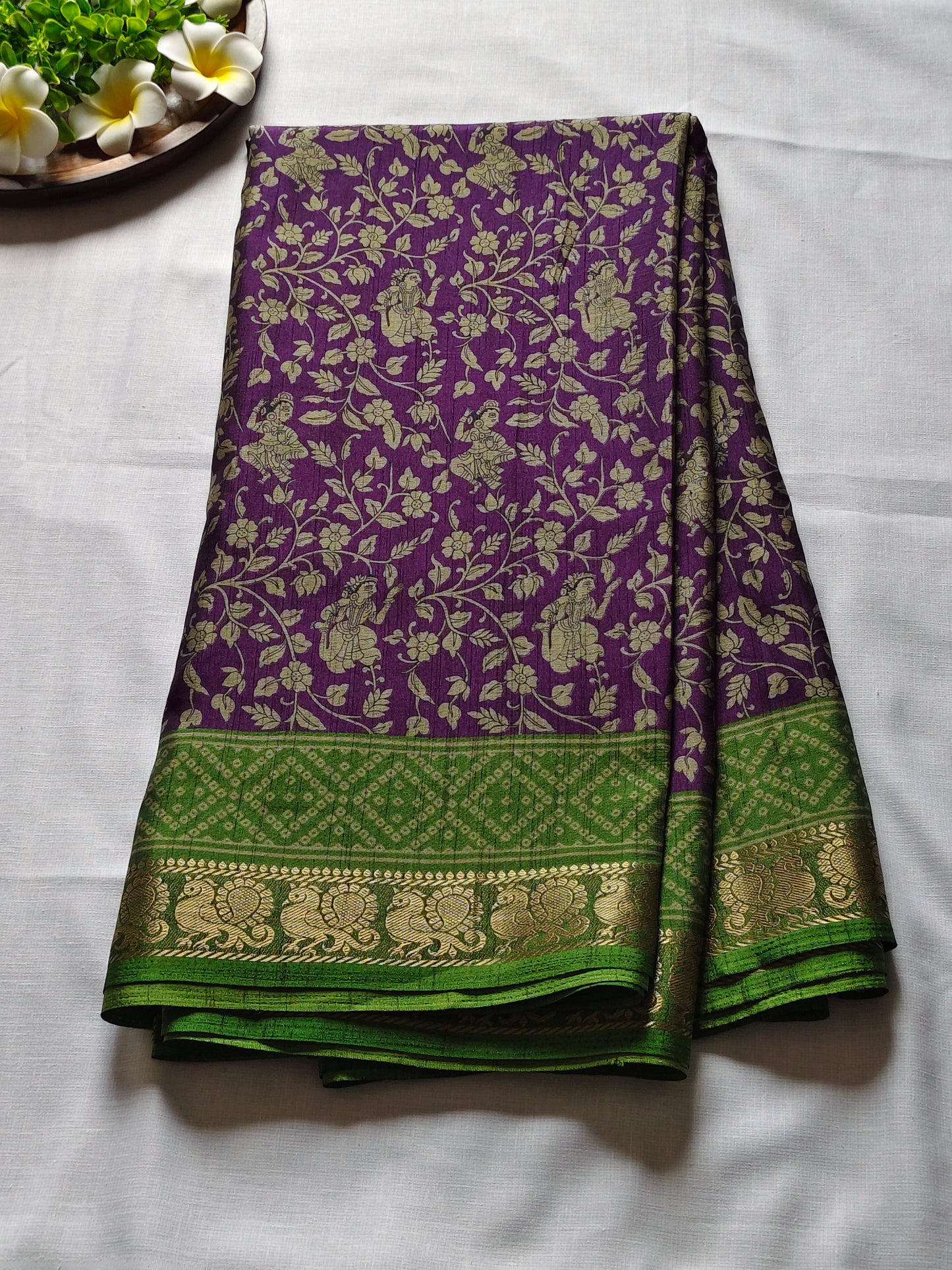 Dola Silk - Flower Print