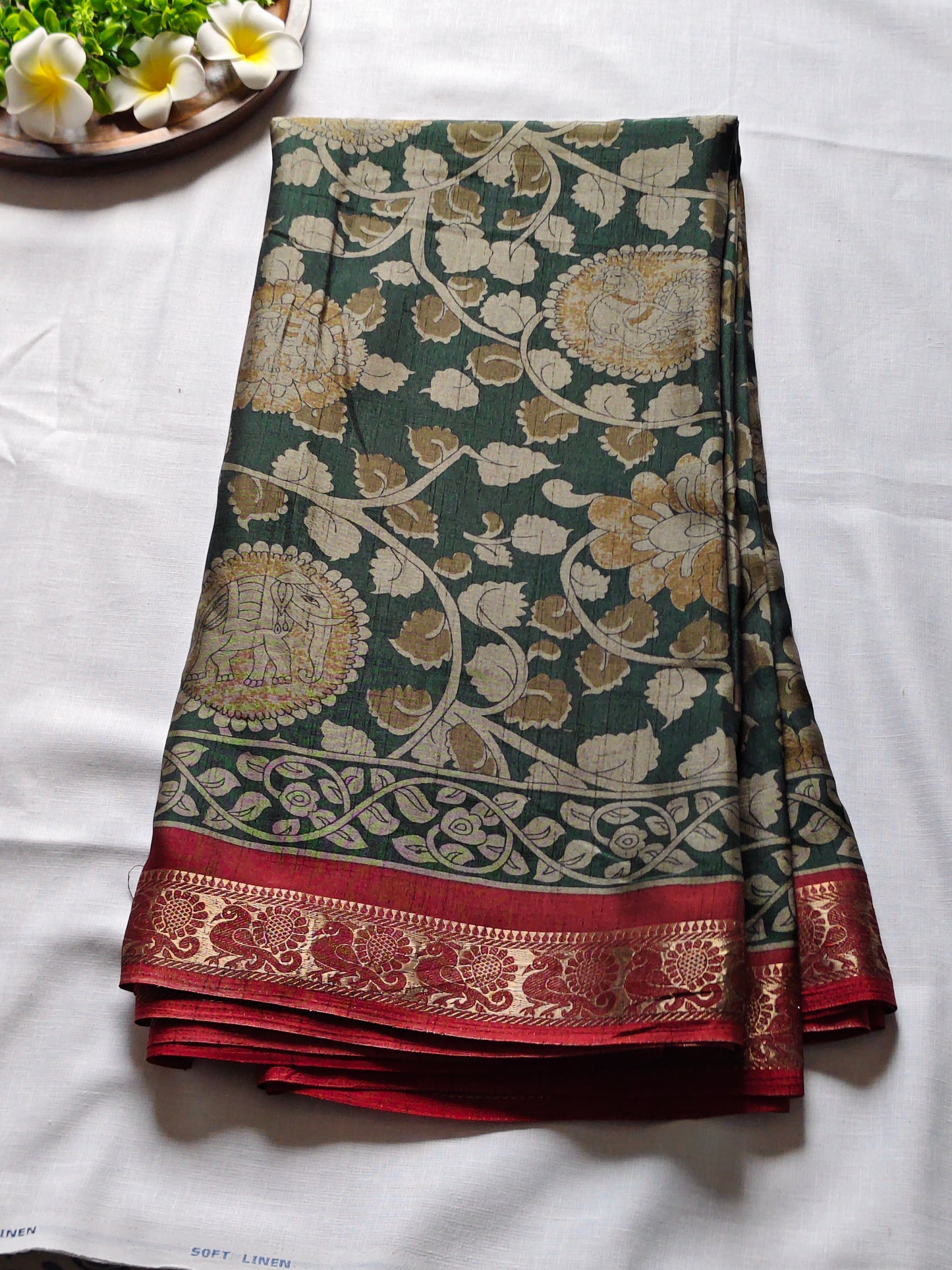 Dola Silk - Mangalagiri Print