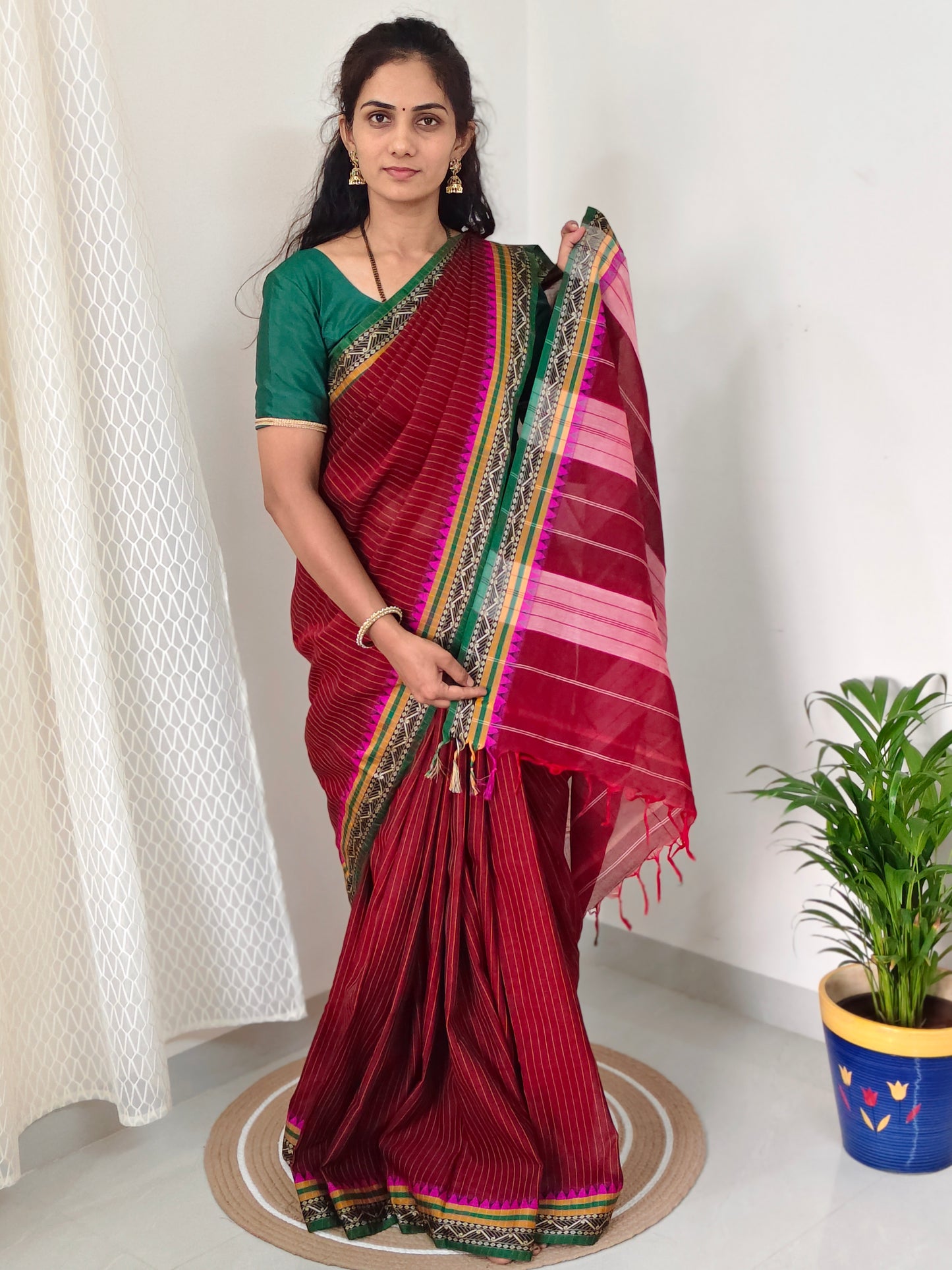 Narayanpet Saree with Vertical Stripes