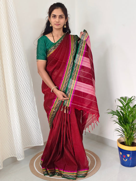 Narayanpet Saree with Vertical Stripes