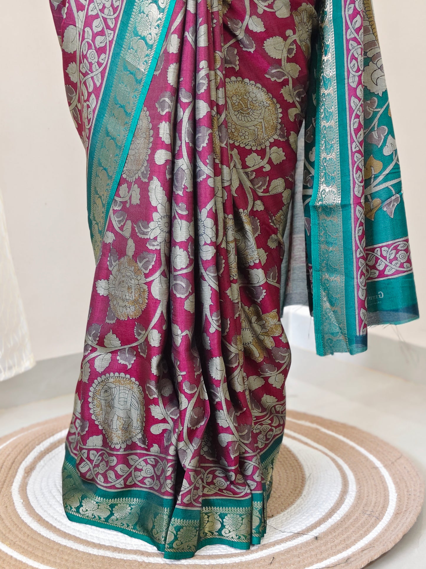 Dola Silk - Mangalagiri Print