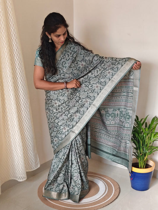 Dola Silk -Geometric Print Saree