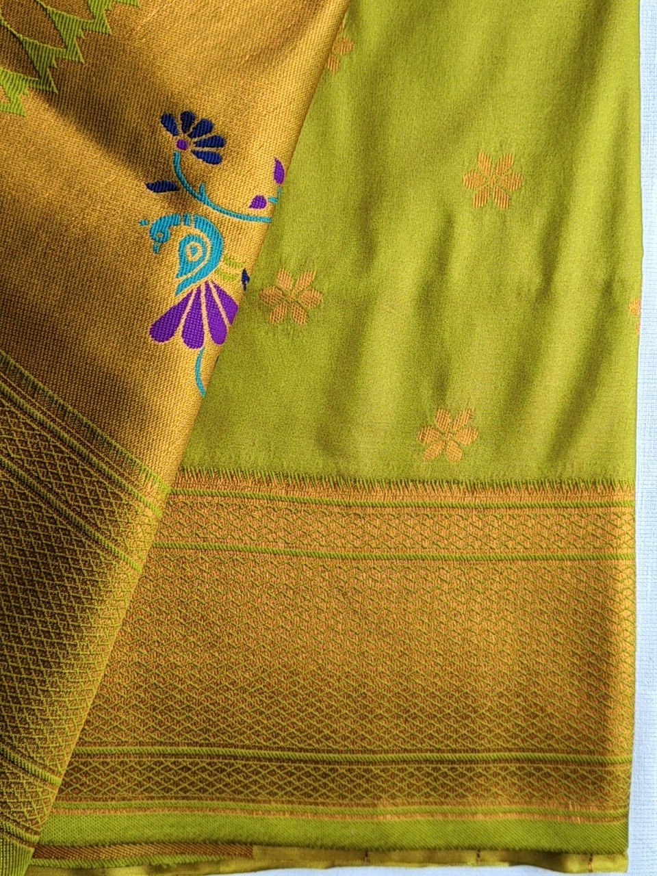 Mehendi Green Kalanjali Paithani