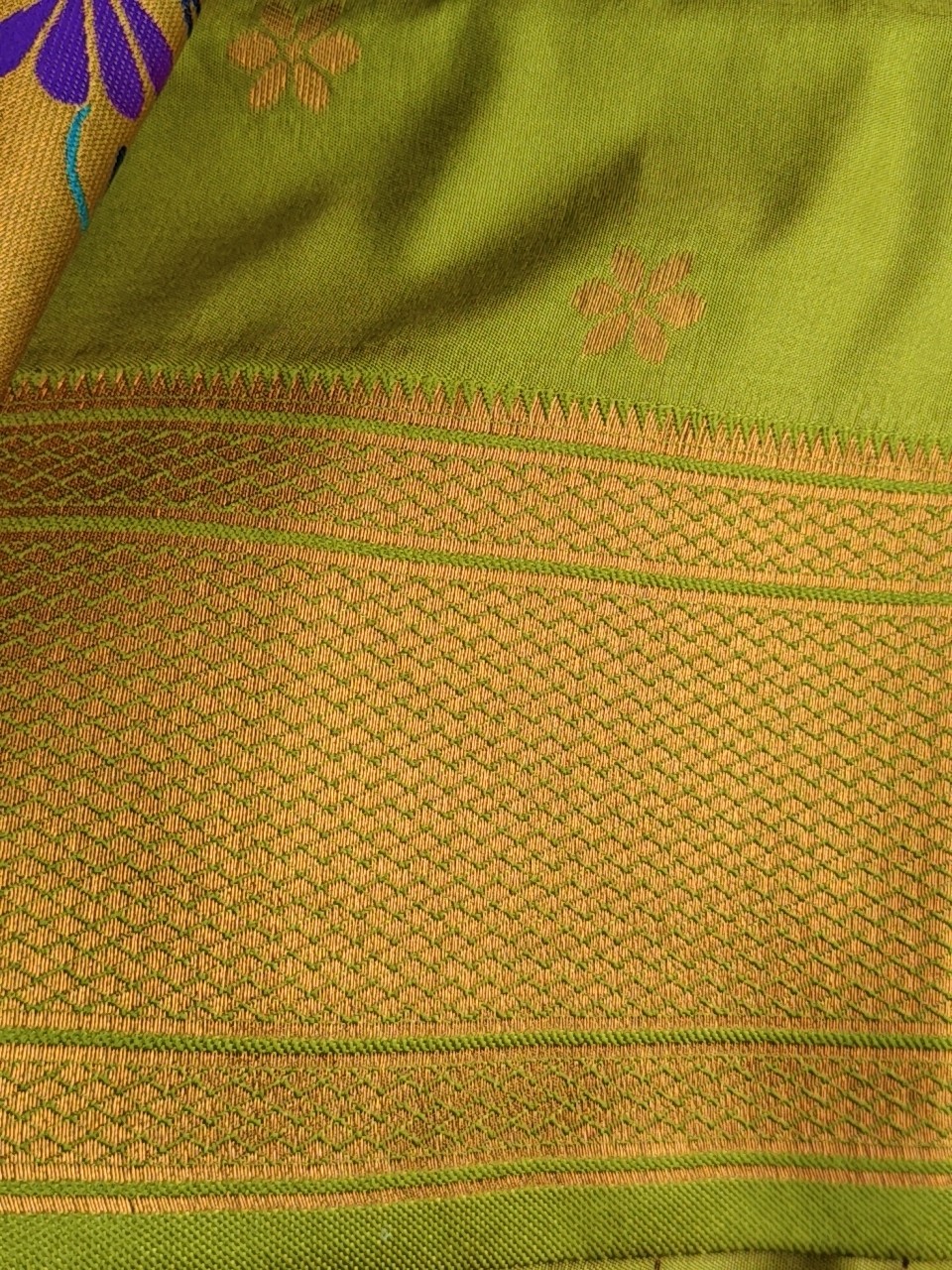 Mehendi Green Kalanjali Paithani